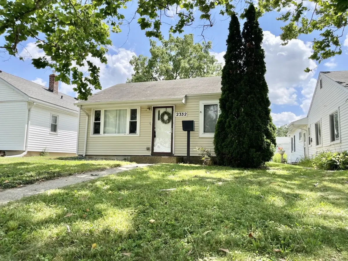 2332 Curdes Avenue, Fort Wayne, IN 46805 - #1