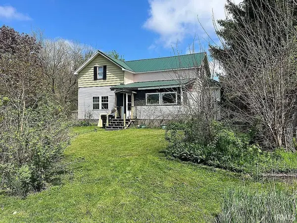 124 W Orange Street, Cromwell, IN 46732