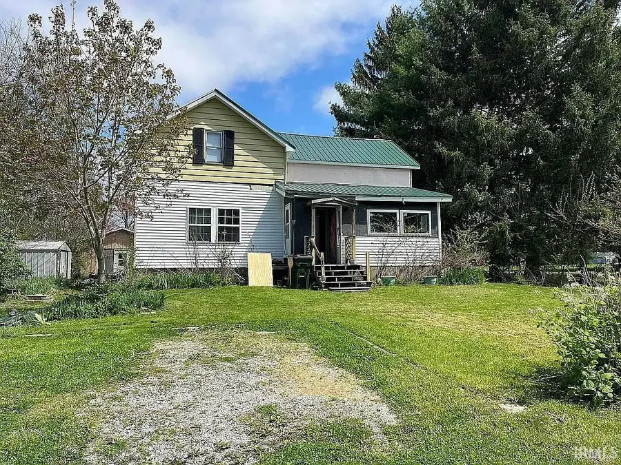124 W Orange Street, Cromwell, IN 46732 - #2