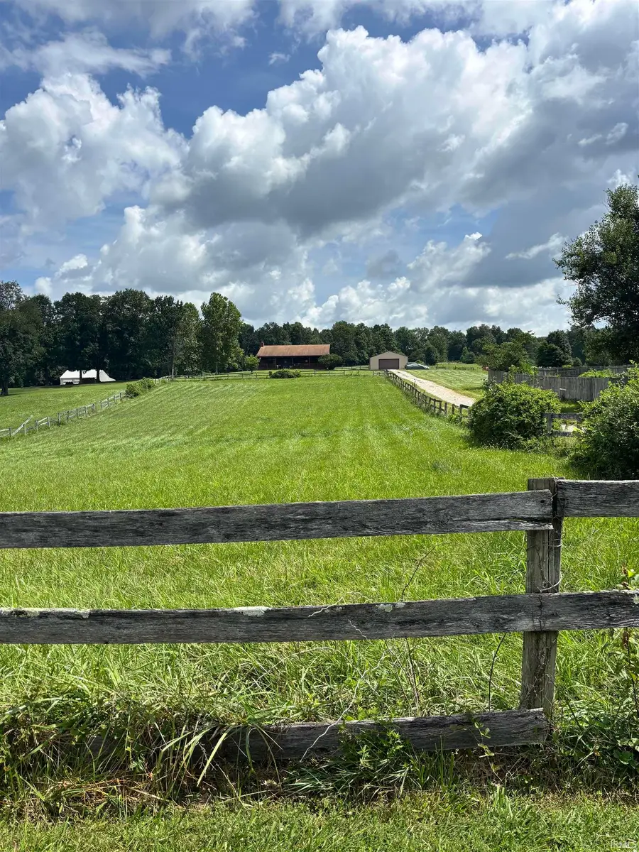 3270 Pixley Knob Road, Henryville, IN 47126 - #3