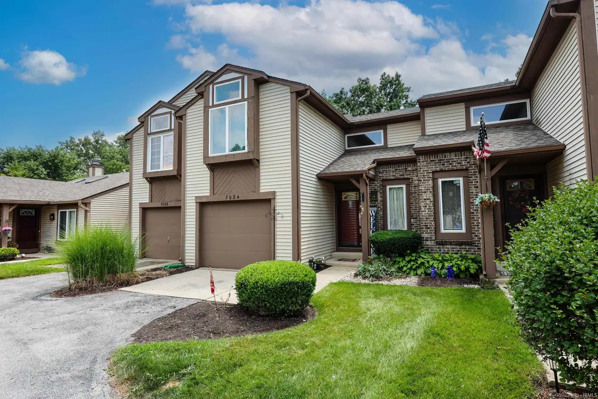 7024 Thamesford Drive, Fort Wayne, IN 46835 - #1