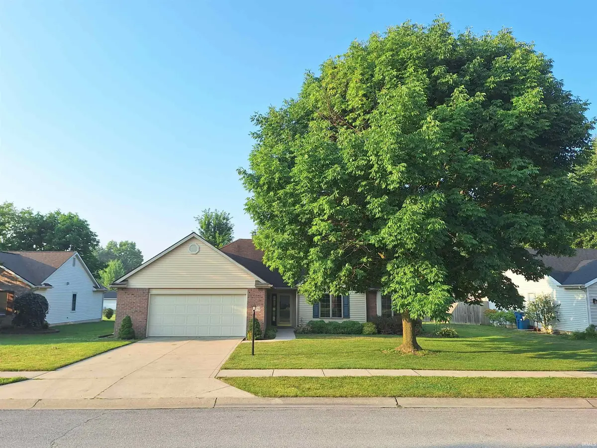 9678 Pawnee Way, New Haven, IN 46774 - #1