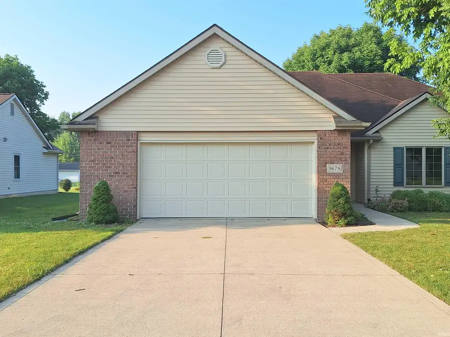 9678 Pawnee Way, New Haven, IN 46774 - #3