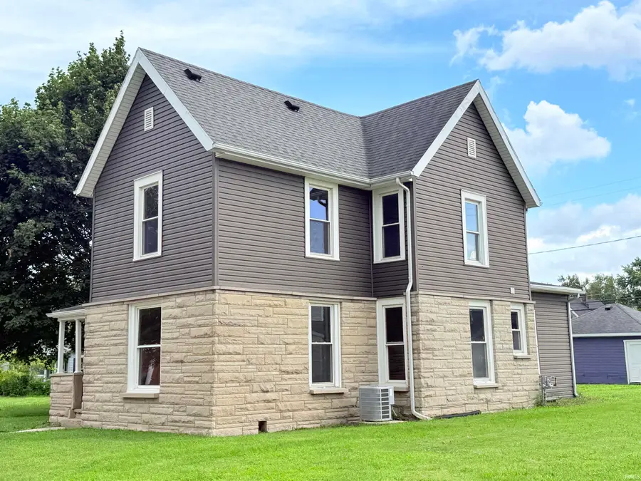 1323 W Euclid Avenue, Marion, IN 46952 - #3