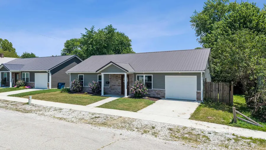 309 S Spring Street, Odon, IN 47562 - #3