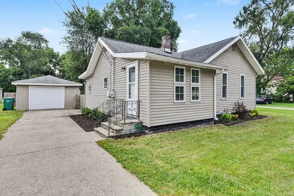 1810 Maplehurst Avenue, Mishawaka, IN 46545