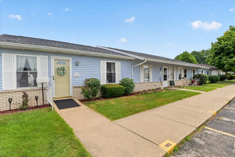 1002 Berkley Circle, Mishawaka, IN 46544 - #2