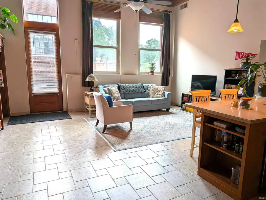 519 Owen Street Apt#10, Lafayette, IN 47905 - #3