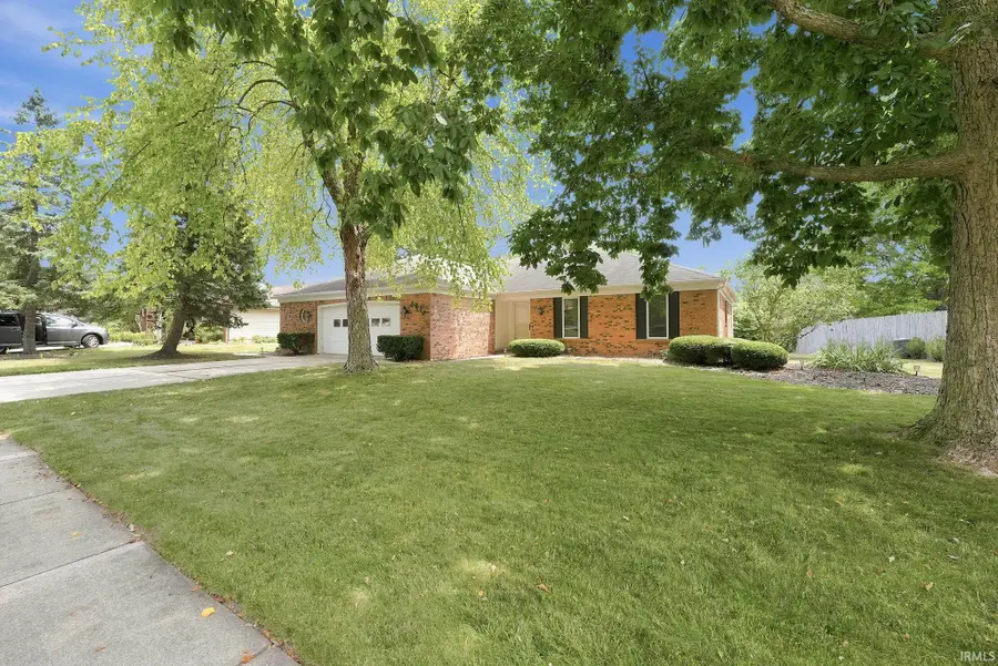 5612 Inland Trail, Fort Wayne, IN 46825 - #2