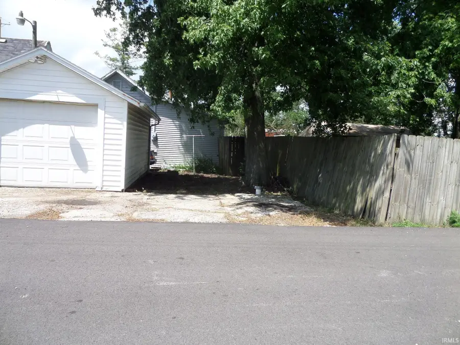 111 S Main Street, Sweetser, IN 46987 - #3