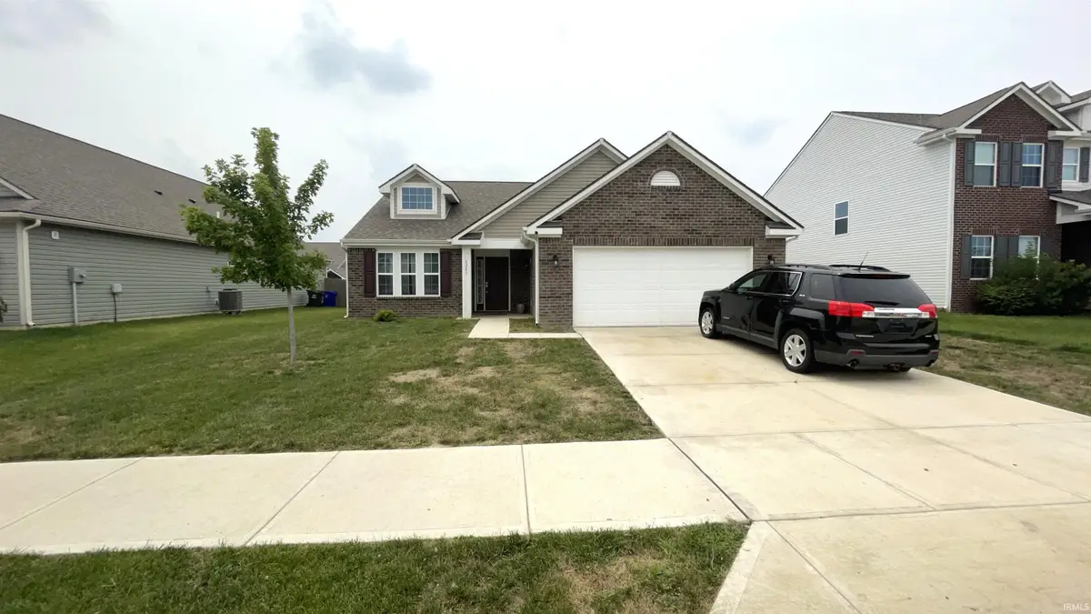3243 Sand Walk Drive, Kokomo, IN 46902 - #1