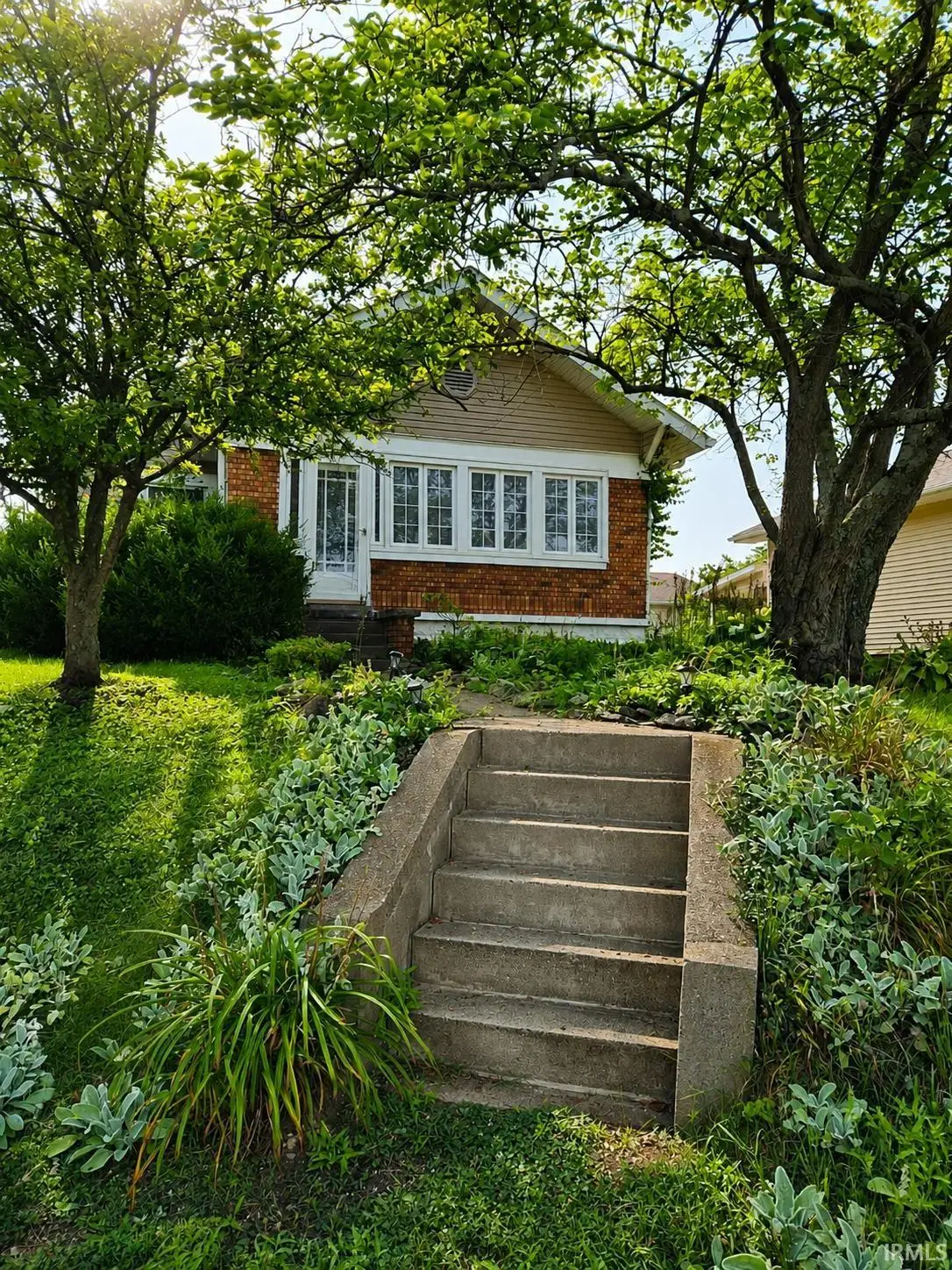 3915 Washington Avenue, Bedford, IN 47421 - #1