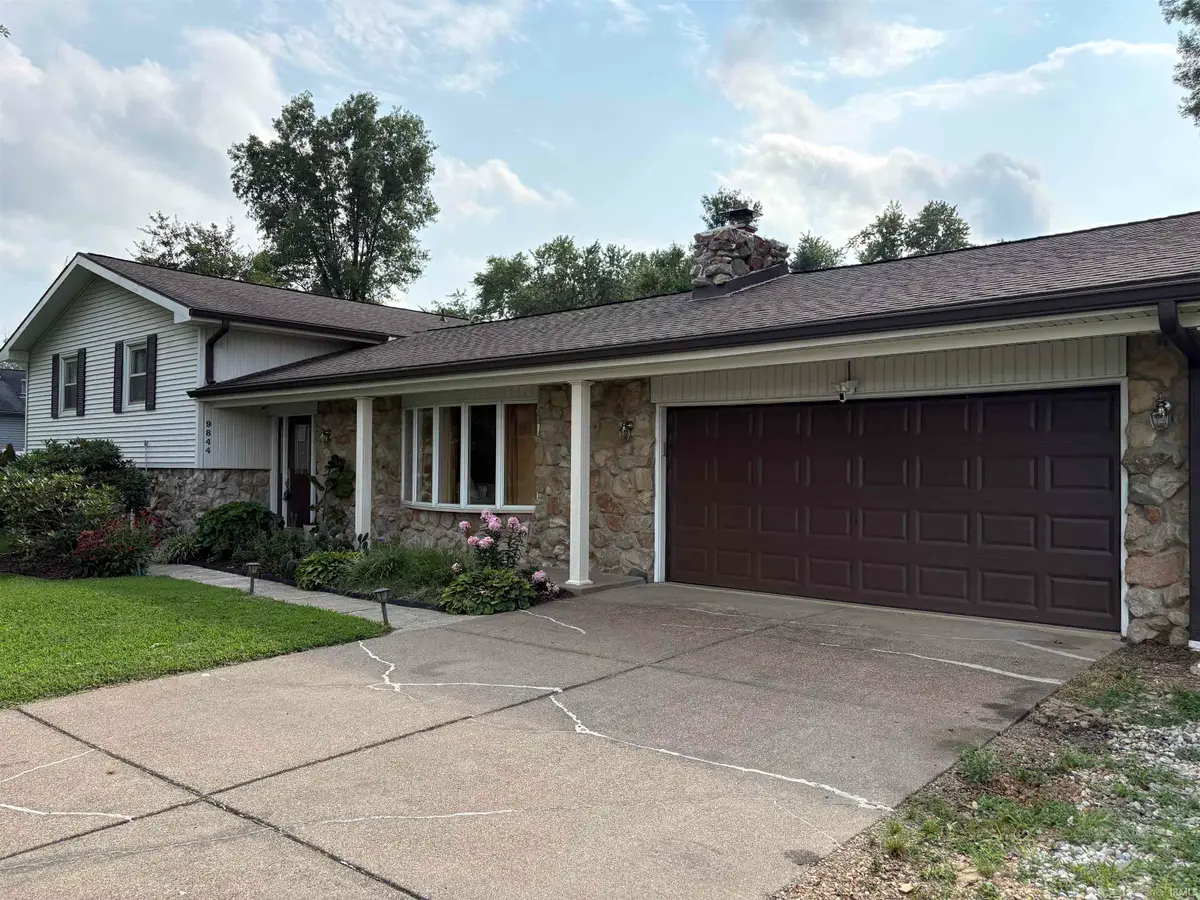 9844 Powers Drive, Newburgh, IN 47630 - #1