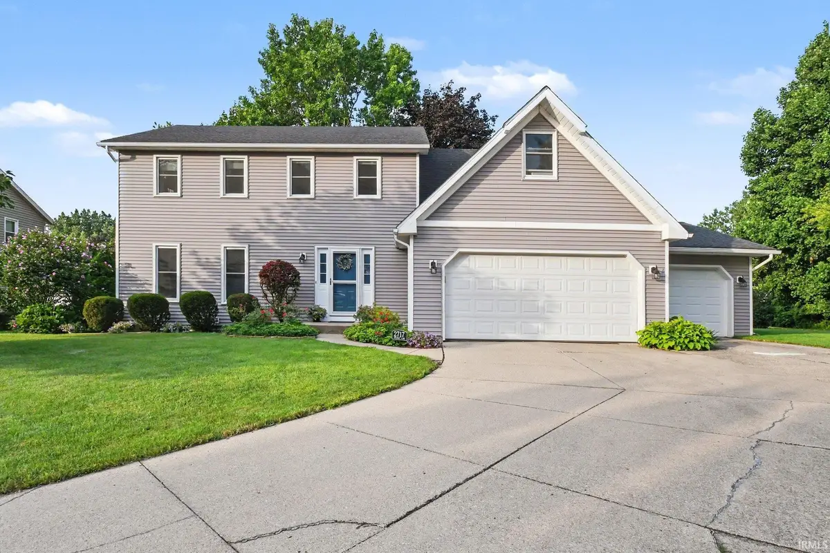 2717 Belknap Lane, Mishawaka, IN 46544 - #1