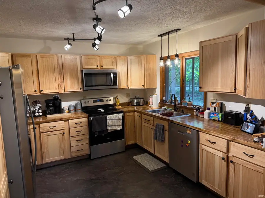12418 Dee Drive, Plymouth, IN 46563 - #2