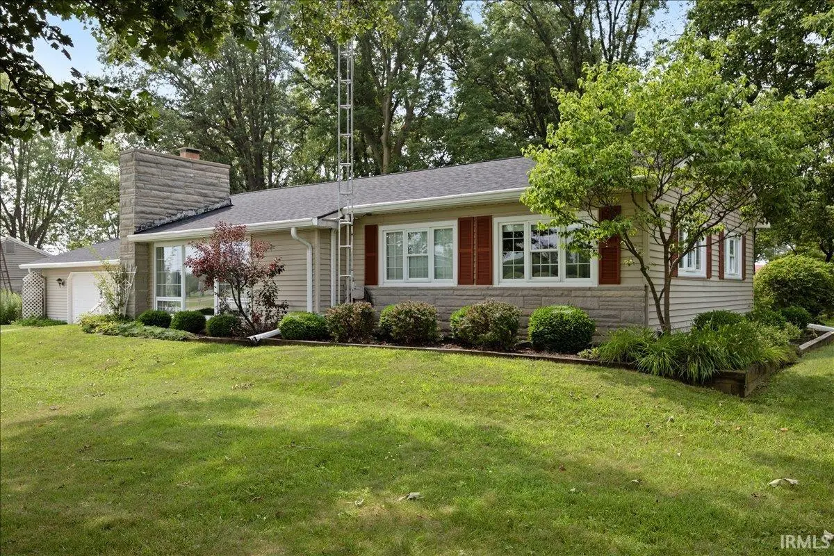 1354 E Washington Street, Winchester, IN 47394 - #1