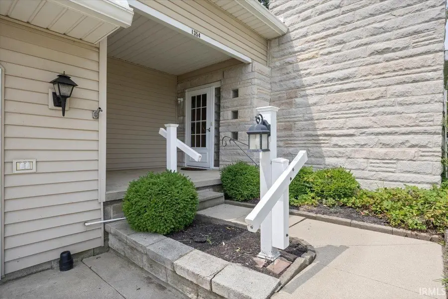 1354 E Washington Street, Winchester, IN 47394 - #3