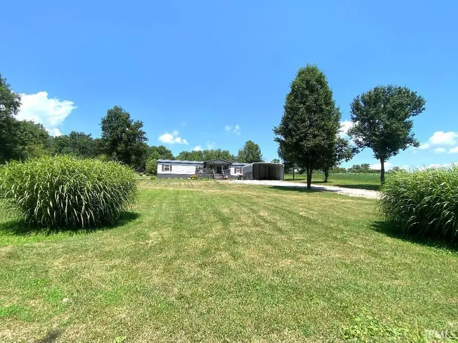 684 N Fox Lane, Switz City, IN 47465 - #3