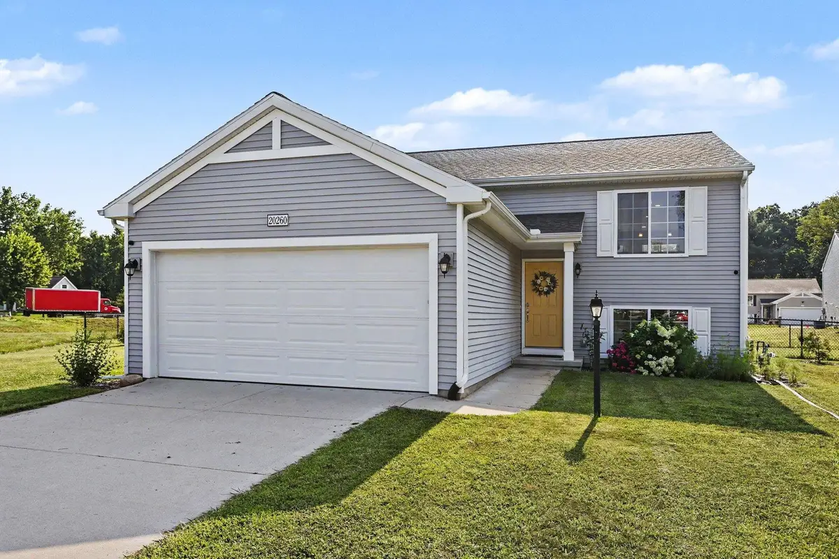 20260 Kiefer Way, South Bend, IN 46637 - #1