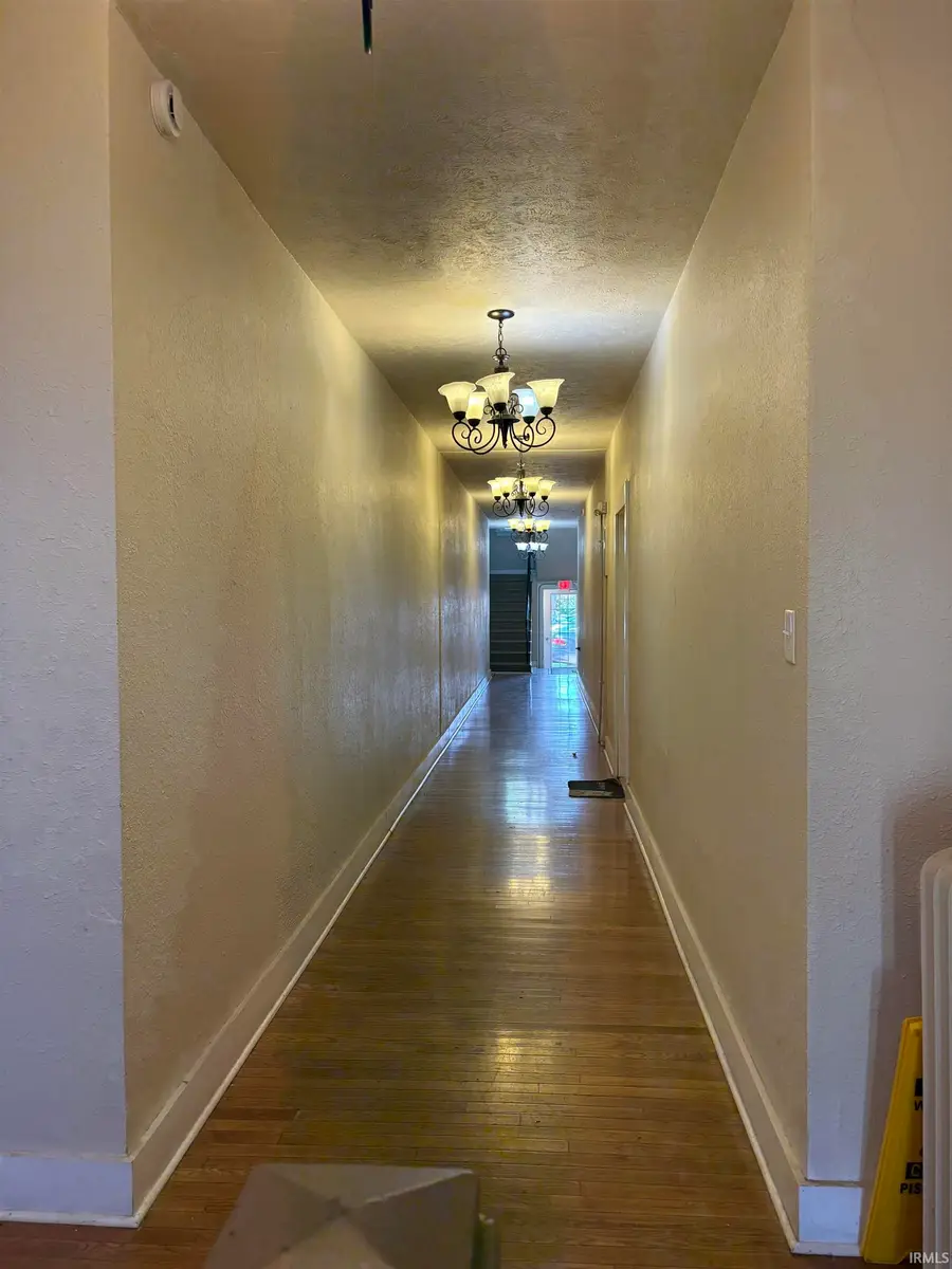 321 W 4th Street, Mishawaka, IN 46544 - #2