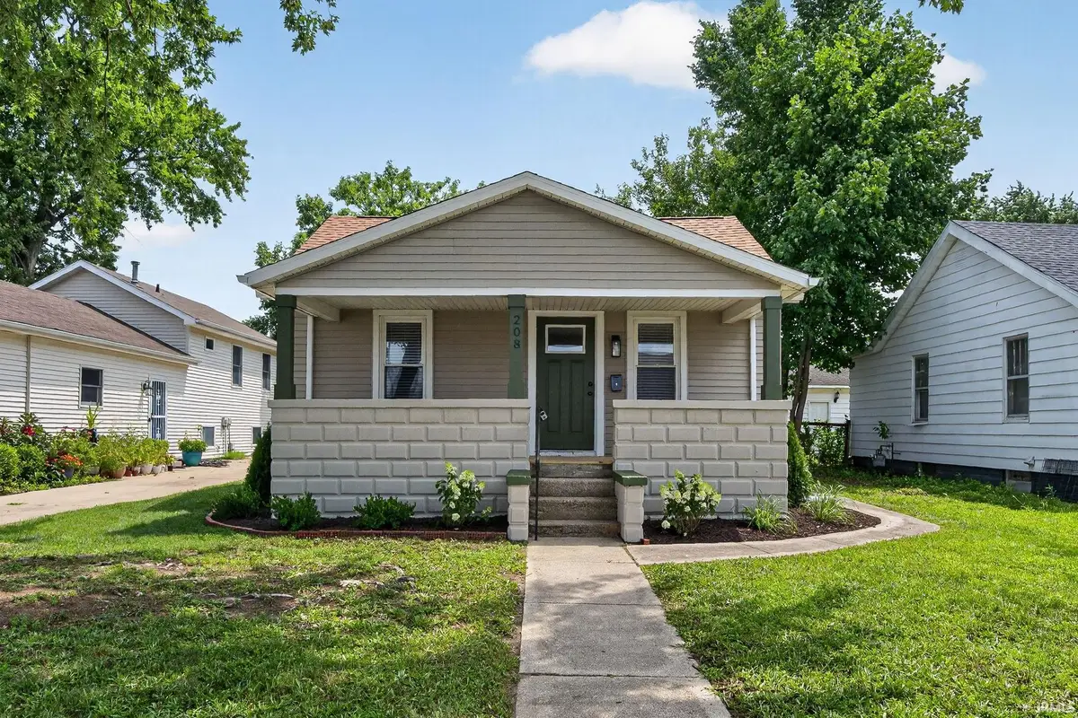 208 George Street, Mishawaka, IN 46544 - #1
