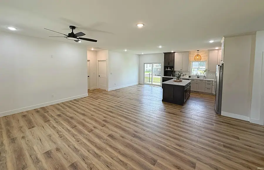 405 SE 12th Street, Washington, IN 47501 - #3
