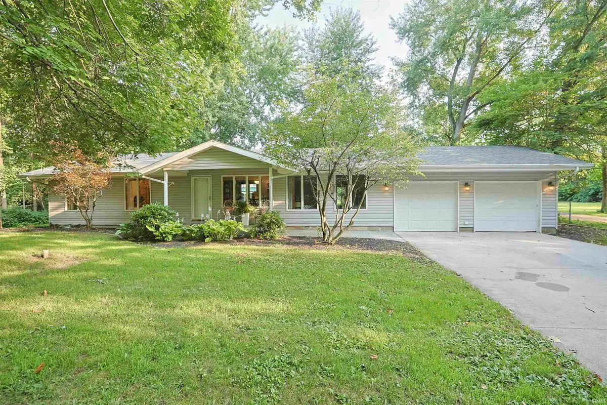 10272 Douglas Road, Osceola, IN 46561 - #1