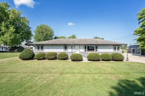 100 N Harmony Street, Elwood, IN 46036