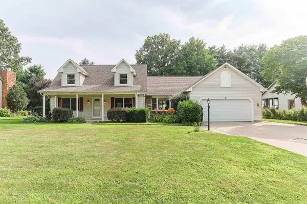 52026 Larkspur Circle, Granger, IN 46530