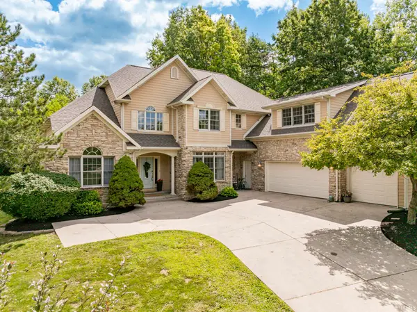 1300 N Grove Court, Muncie, IN 47304