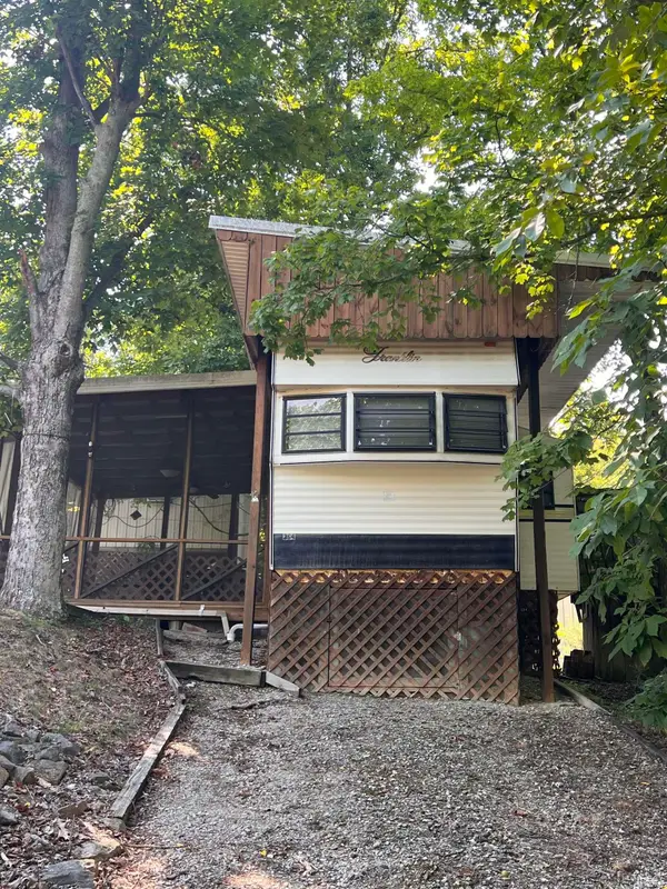 364 Wilderness Trail, Birdseye, IN 47513