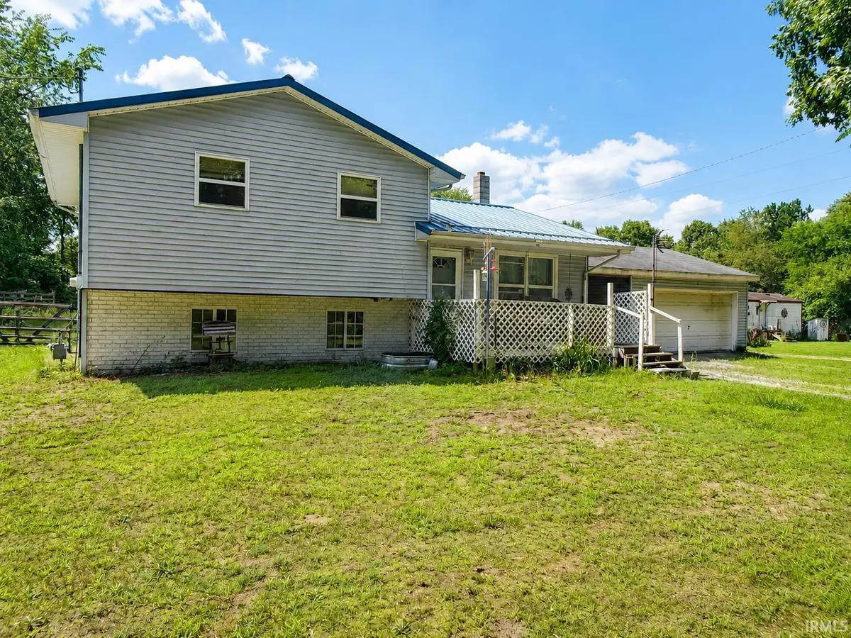 855 N 1025 E, Knox, IN 46534 - #1