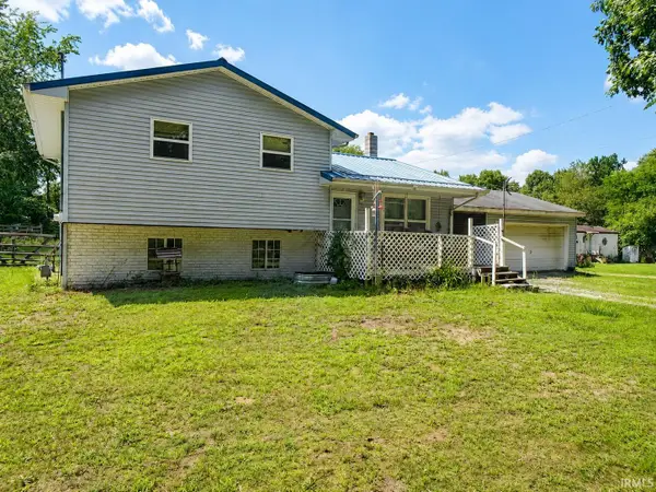855 N 1025 E, Knox, IN 46534