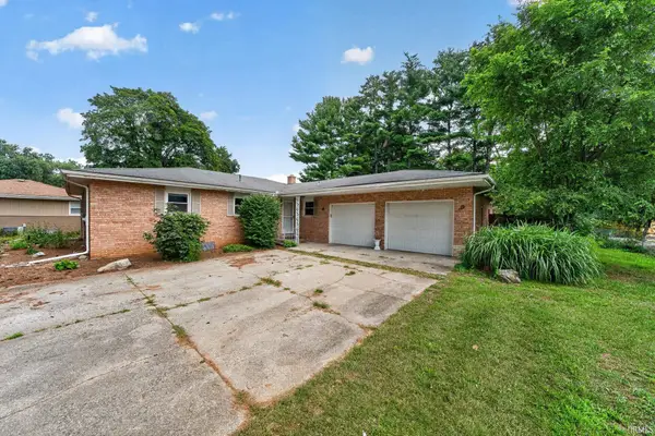 55880 River Shore Lane, Elkhart, IN 46516