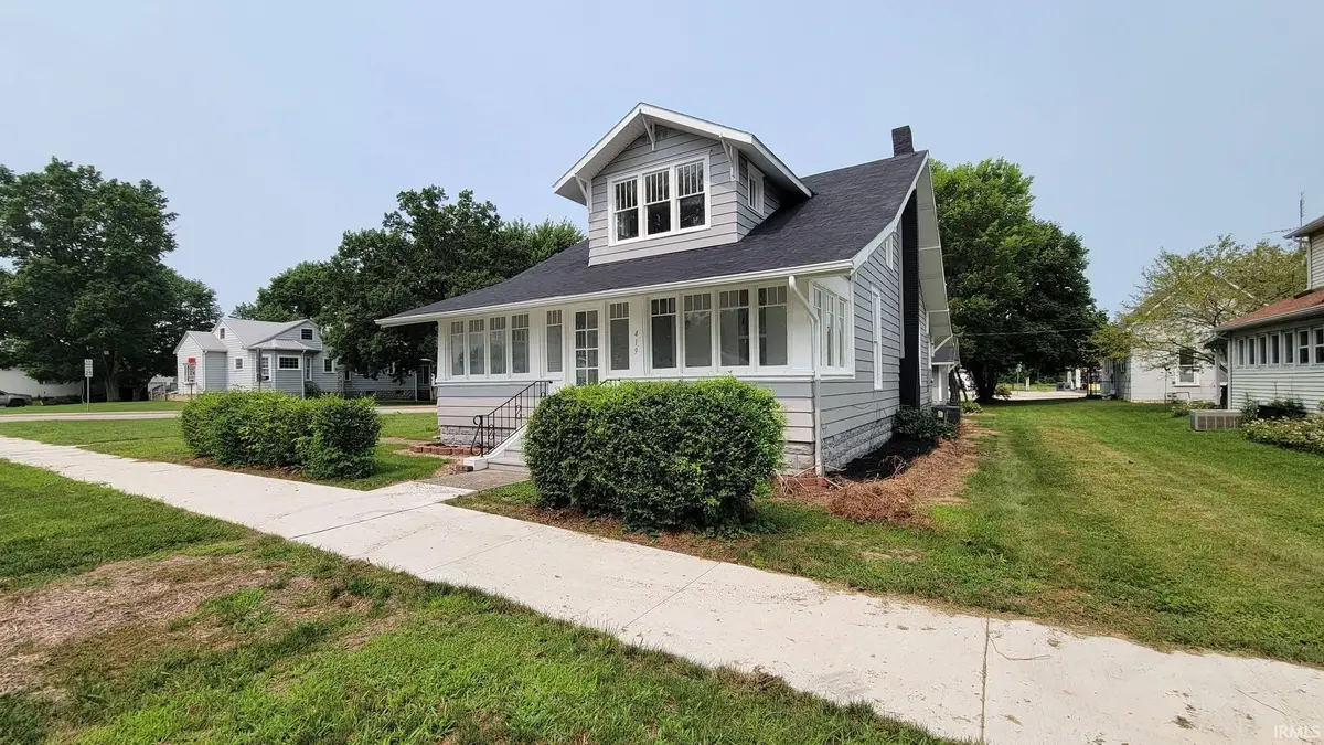 419 N Wayne Street, Warren, IN 46792 - #1