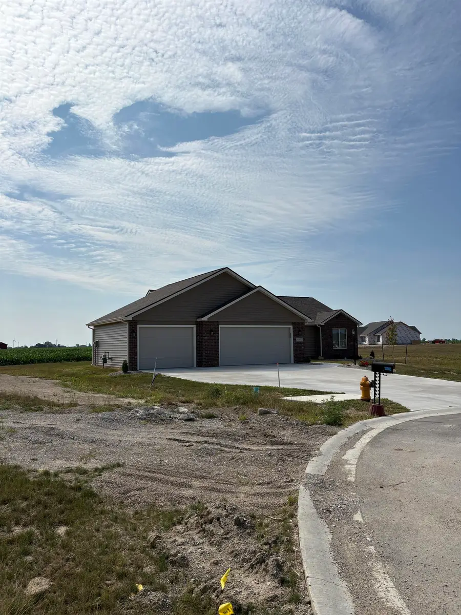 22422 Ametrine Court, Woodburn, IN 46797 - #2