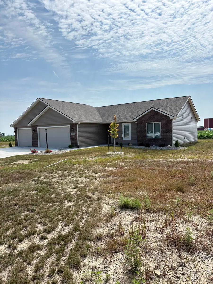 22422 Ametrine Court, Woodburn, IN 46797 - #3