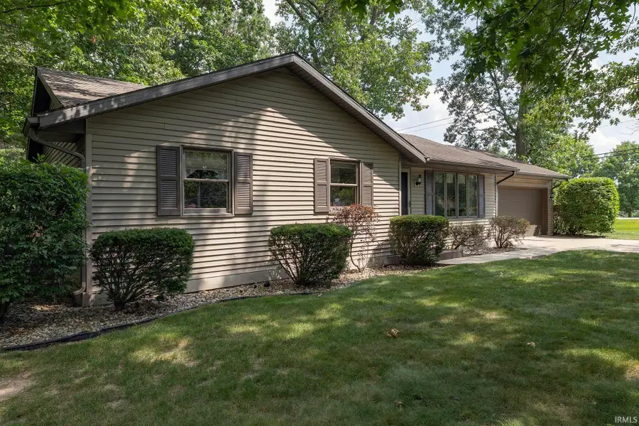 1500 Cottonwood Drive, Elkhart, IN 46514 - #2