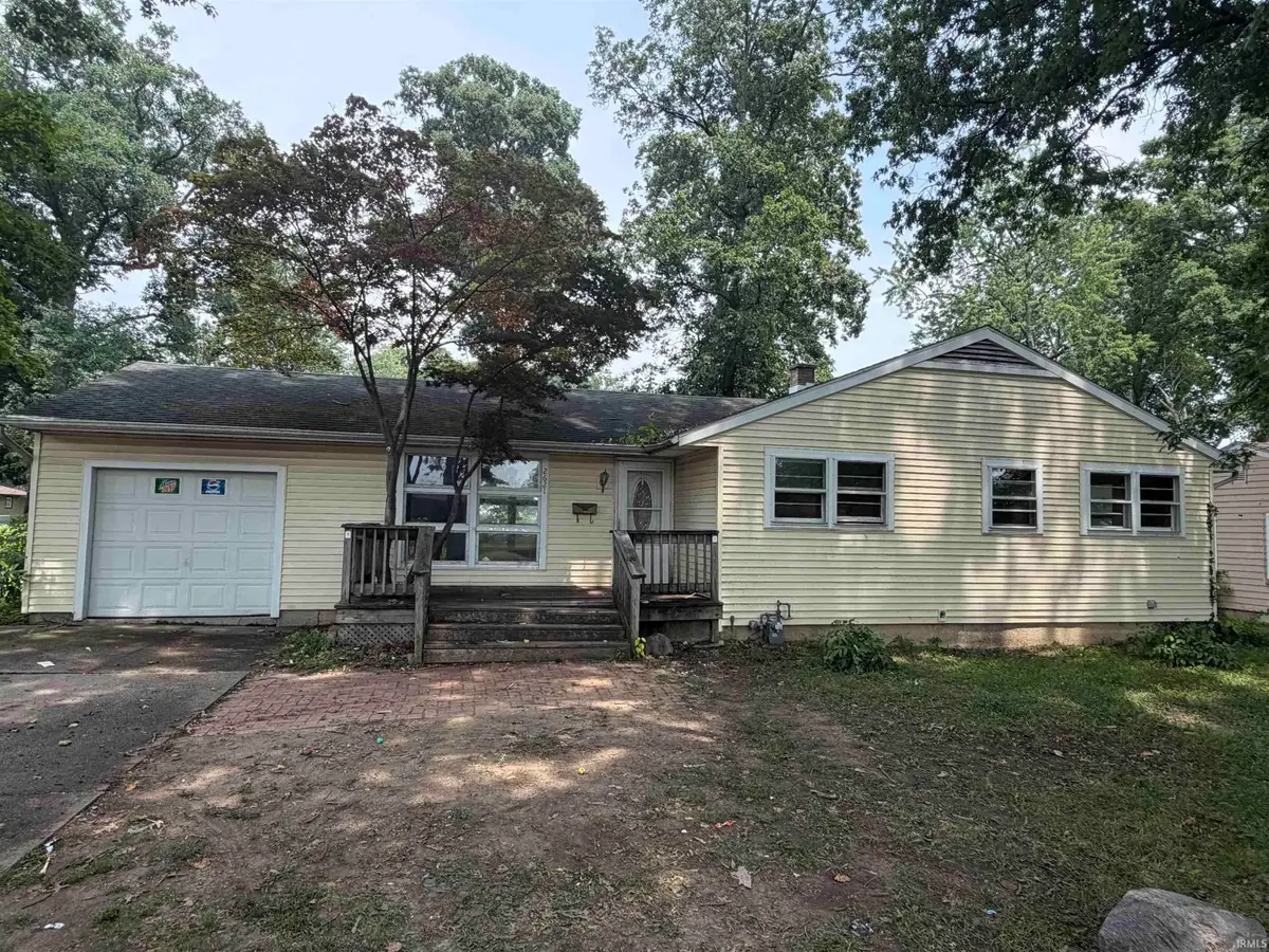 2621 Capitol Avenue, Fort Wayne, IN 46806 - #1