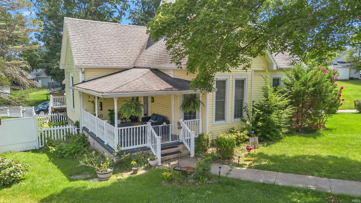 2112 Washington Avenue, Bedford, IN 47421 - #1