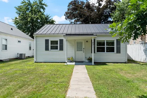 821 S 12th Street, Goshen, IN 46526