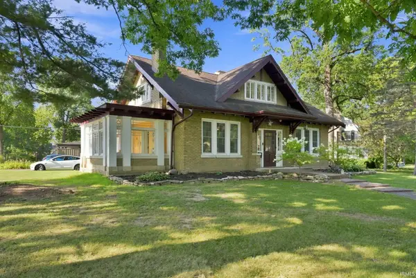 4230 Indiana Avenue, Fort Wayne, IN 46807