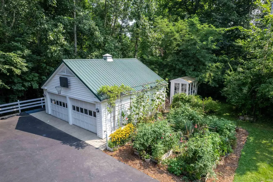 2406 N Wabash Road, Marion, IN 46952 - #2