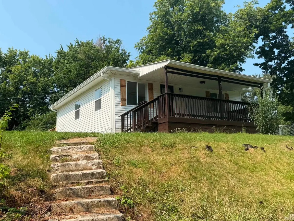 911 Lafayette Ave, Oolitic, IN 47451 - #1