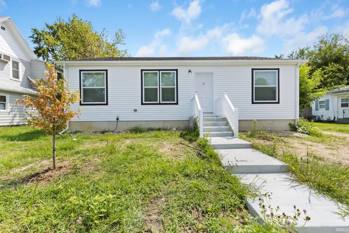 2204 Kemble Avenue, South Bend, IN 46613 - #1