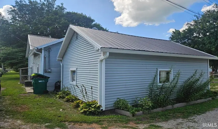 605 E Jackson Street, Flora, IN 46929 - #3