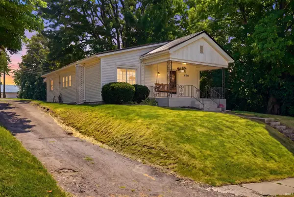 606 E Main Street, Albion, IN 46701