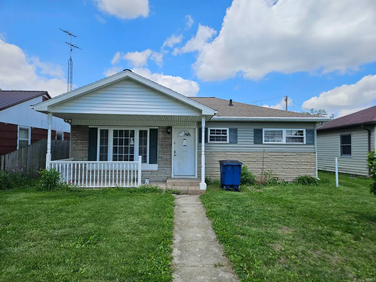 2106 W 8th Street, Marion, IN 46952 - #1