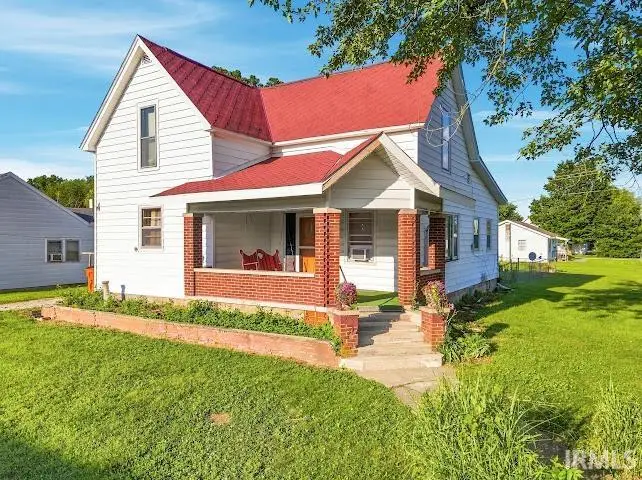 302 N Sims Street, Swayzee, IN 46986 - #1