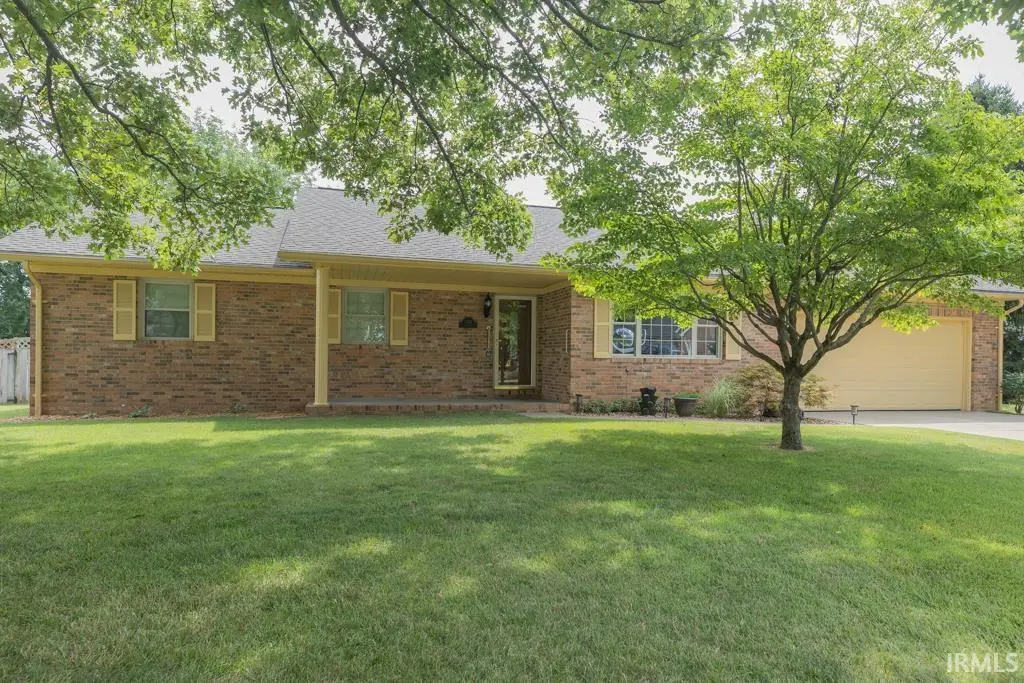 1110 Cherry Hills Drive, Mount Vernon, IN 47620 - #1